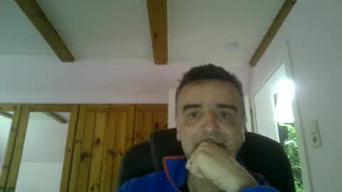 Snapshot of twoperes chatting on 15, 5, 2026 twoperes online show from 15, 5, 2026