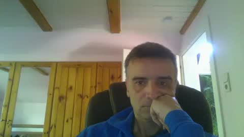 Snapshot of twoperes chatting on 18, 5, 2026 twoperes online show from 18, 5, 2026
