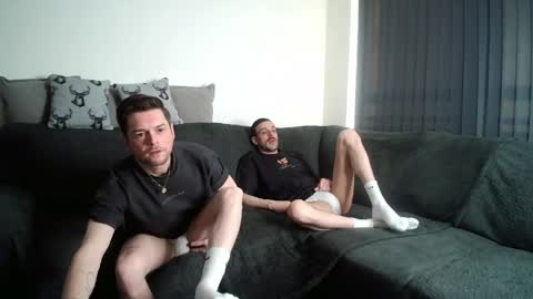 Snapshot of twotwinkhusbands chatting on 24, 5, 2026 RyanRowan online show from 24, 5, 2026