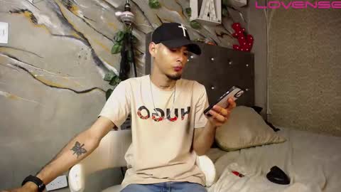 tyl3r_coop3r online show from 17, 9, 2025