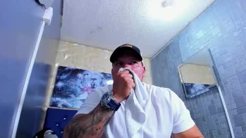 Tyleer Scot online show from 26, 5, 2026