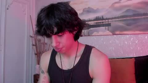Snapshot of tyler_durtenn chatting on 15, 5, 2026 Tyler online show from 15, 5, 2026