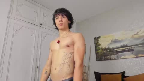 Snapshot of tyler_durtenn chatting on 23, 5, 2026 Tyler online show from 23, 5, 2026