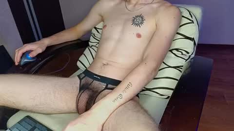 Snapshot of tyler_hack chatting on 16, 12, 2025 Tyler and Chris online show from 16, 12, 2025