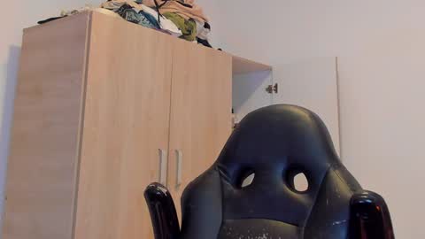     online show from 3, 12, 2024