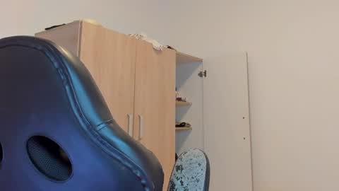     online show from 8, 12, 2024