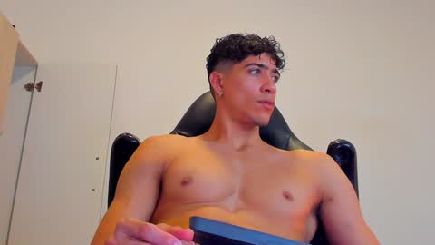     online show from 12, 12, 2024