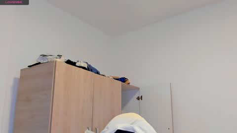     online show from 5, 1, 2025