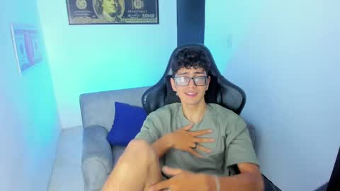   online show from 8, 2, 2025