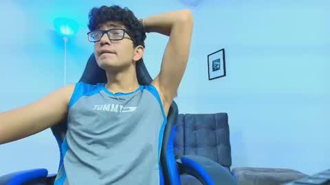   online show from 9, 9, 2025