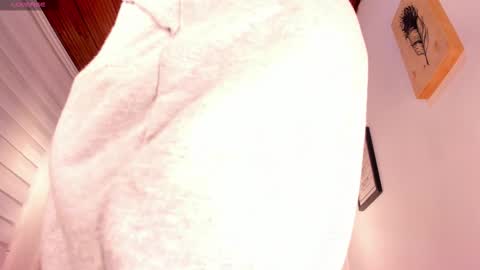       online show from 26, 11, 2025