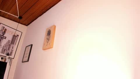       online show from 21, 12, 2025