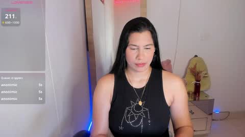 Snapshot of tylor_love chatting on 31, 3, 2026 tylor_love online show from 31, 3, 2026