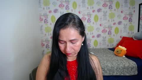 Snapshot of tyna_b chatting on 9, 5, 2026 Tyna online show from 9, 5, 2026