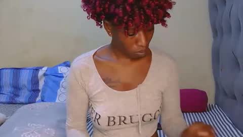 Snapshot of tynniee chatting on 15, 3, 2026 tynniee online show from 15, 3, 2026