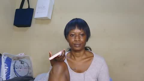 Snapshot of tynniee chatting on 29, 5, 2026 tynniee online show from 29, 5, 2026