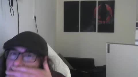 Snapshot of ucloudd chatting on 2, 3, 2025 ucloudd online show from 2, 3, 2025