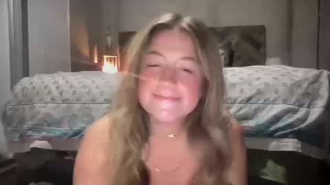 Snapshot of ughtatum chatting on 20, 10, 2025 Tate online show from 20, 10, 2025