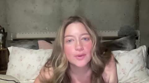 Snapshot of ughtatum chatting on 19, 11, 2025 Tate online show from 19, 11, 2025