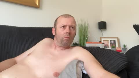 Snapshot of ukmatty3 chatting on 17, 7, 2026 ukmatty3 online show from 17, 7, 2026