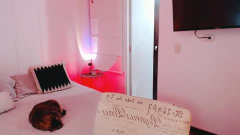 Snapshot of ulala_martina chatting on 11, 6, 2026 Martina online show from 11, 6, 2026