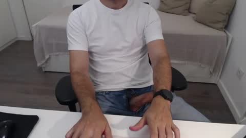 Snapshot of ulep chatting on 9, 7, 2026 Ulep online show from 9, 7, 2026