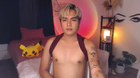 Snapshot of ultimatesexytrans chatting on 17, 2, 2025 Alex online show from 17, 2, 2025