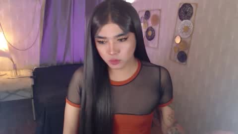 Snapshot of ultimatesexytrans chatting on 4, 12, 2025 Alex online show from 4, 12, 2025