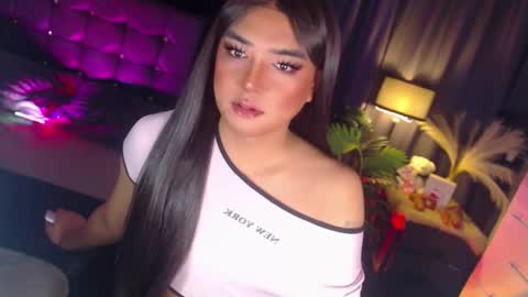 Snapshot of ultimatesexytrans chatting on 20, 2, 2026 Alex online show from 20, 2, 2026