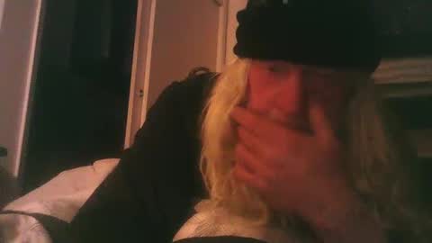 umbrado online show from 2, 3, 2025