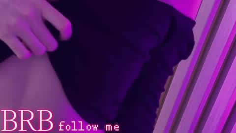 Una  online show from 19, 2, 2025