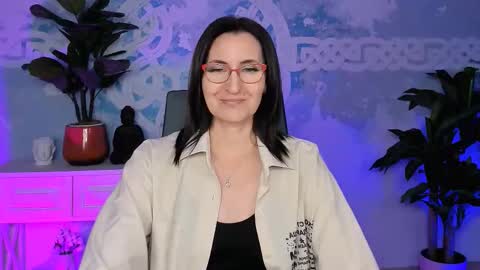 UnaTera online show from 14, 11, 2025