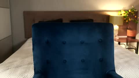 Snapshot of unbelievable__ chatting on 11, 10, 2025 Sasha online show from 11, 10, 2025