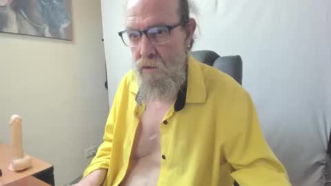 Uncle Hottie online show from 27, 2, 2026