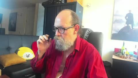 Uncle Hottie online show from 31, 5, 2026