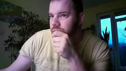 Uncut Strong online show from 22, 12, 2025