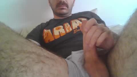 Snapshot of uncutgems818 chatting on 8, 11, 2025 uncutgems818 online show from 8, 11, 2025