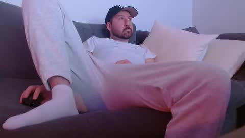 uncutslut69 online show from 11, 4, 2026