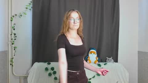 unforgettablehelen online show from 17, 4, 2026