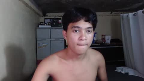 Snapshot of ur_asianversarap chatting on 1, 2, 2026 asian versarap online show from 1, 2, 2026