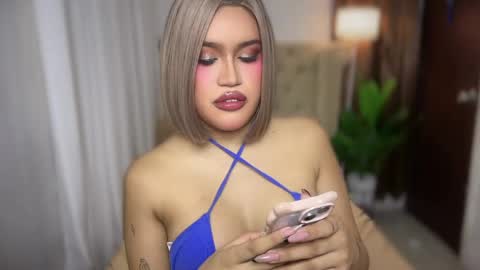 Snapshot of ur_bombshellpatty chatting on 7, 6, 2026 ur_bombshellpatty online show from 7, 6, 2026