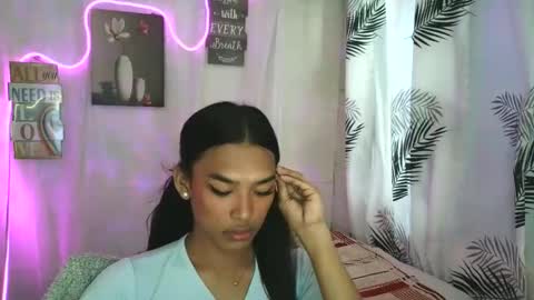 ur_dazzlingmorenaxx online show from 6, 4, 2026