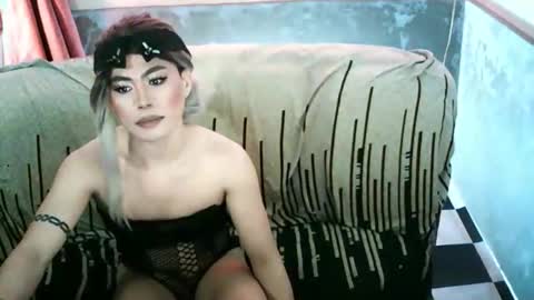 Snapshot of ur_dominatrix chatting on 16, 4, 2026 MISS ANNA online show from 16, 4, 2026
