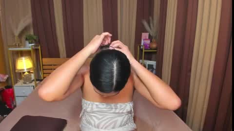 ur_girl_dwalker online show from 30, 4, 2026
