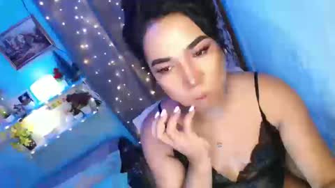 Snapshot of ur_hot_tommiexx chatting on 17, 12, 2025 jennie online show from 17, 12, 2025