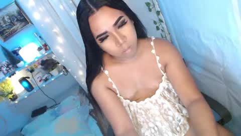 Snapshot of ur_hot_tommiexx chatting on 26, 4, 2026 jennie online show from 26, 4, 2026