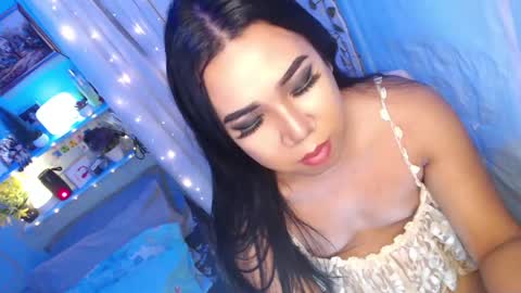 Snapshot of ur_hot_tommiexx chatting on 4, 5, 2026 jennie online show from 4, 5, 2026