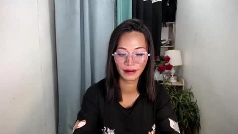 Snapshot of ur_hottest_girl chatting on 6, 1, 2026 ur_hottest_girl online show from 6, 1, 2026