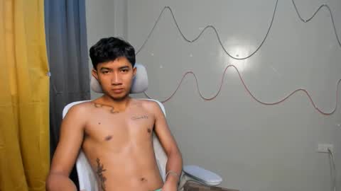 Snapshot of ur_hottestjonny chatting on 4, 5, 2026 jonny online show from 4, 5, 2026