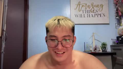Snapshot of ur_jayqutee chatting on 13, 4, 2026 Ur jayqutee online show from 13, 4, 2026